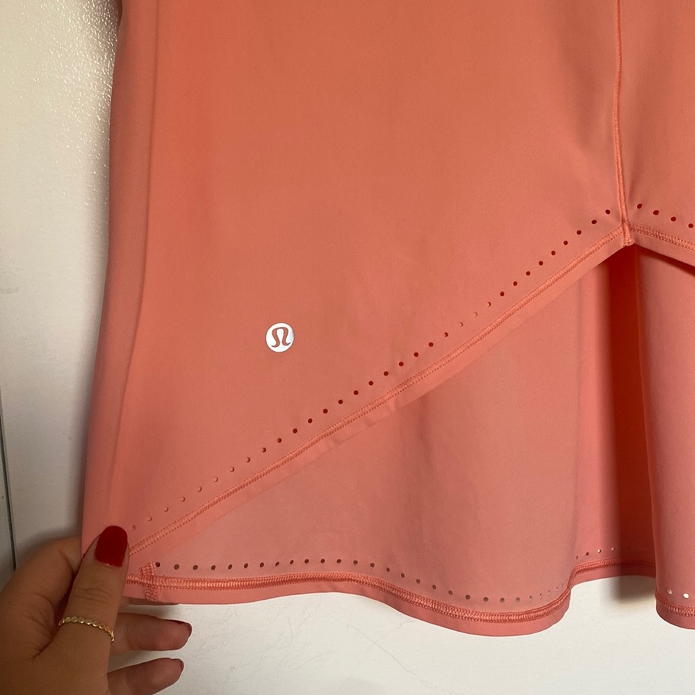 LULULEMON RISE & RUN TOP - Picture 3 of 3